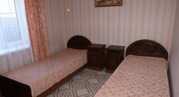 Фото номера Двухместный номер с 2 отдельными кроватями Гостиница Guest House Solnechny Briz г. Сукко 11