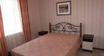 Фото номера Стандартный люкс Гостиница Guest House Solnechny Briz г. Сукко 9