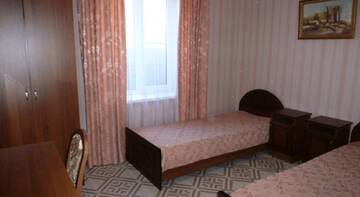 Фото номера Двухместный номер с 2 отдельными кроватями Гостиница Guest House Solnechny Briz г. Сукко 9