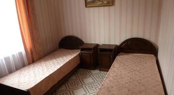 Фото номера Двухместный номер с 2 отдельными кроватями Гостиница Guest House Solnechny Briz г. Сукко 5