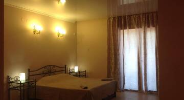 Фото номера Большой двухместный номер Гостиница Guest House Vizit г. Сукко 3
